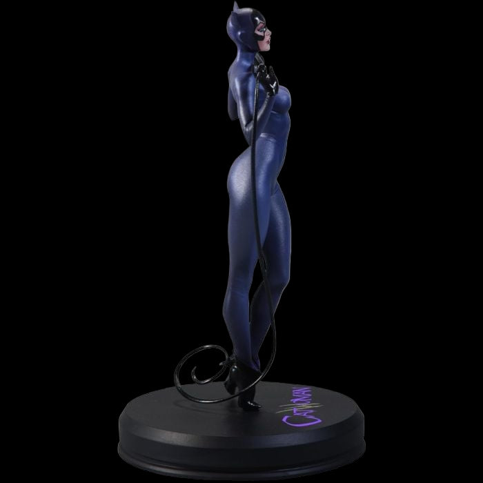 Batman - Catwoman by J. Scott Campbell DC Cover Girls 1/8th Scale Statue
