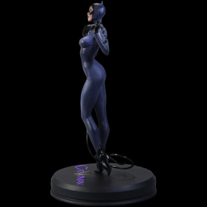 Batman - Catwoman by J. Scott Campbell DC Cover Girls 1/8th Scale Statue
